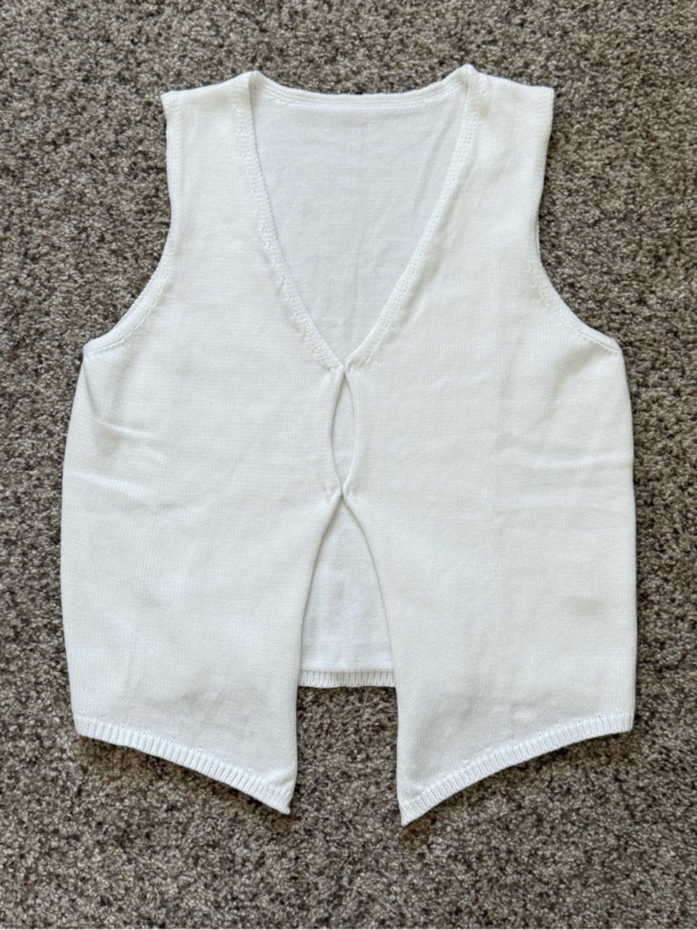 White Knit V-Neck Sleeveless Vest